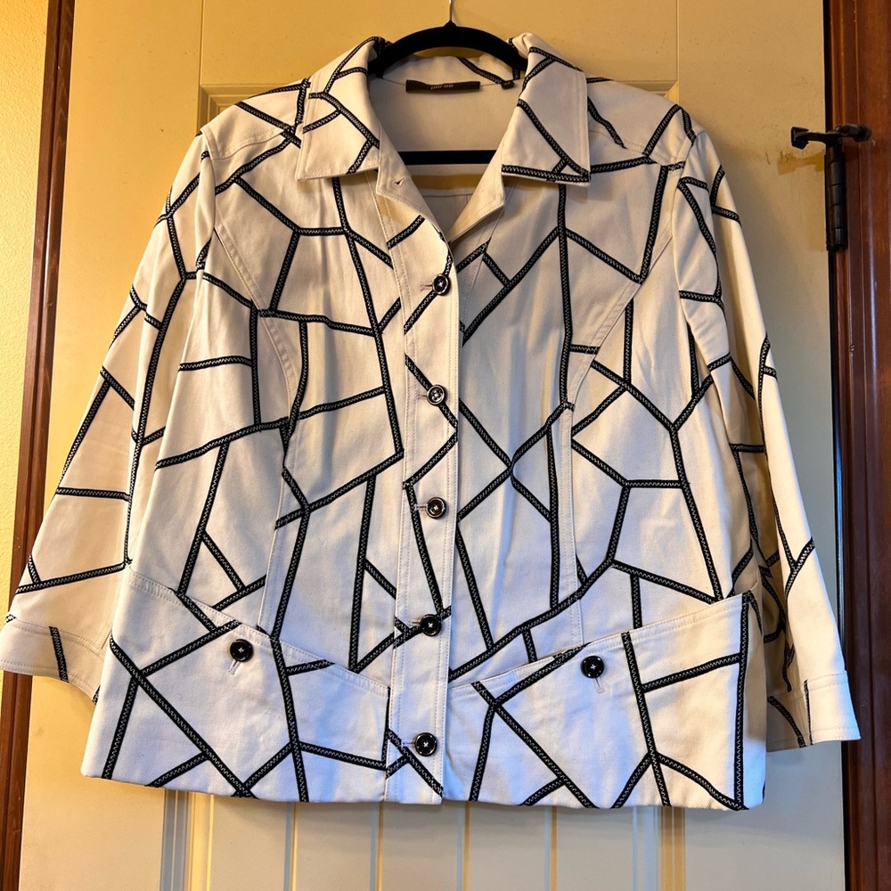 Per Se Ivory & Black Zigzag Textured Stitching sz 18 Never Worn